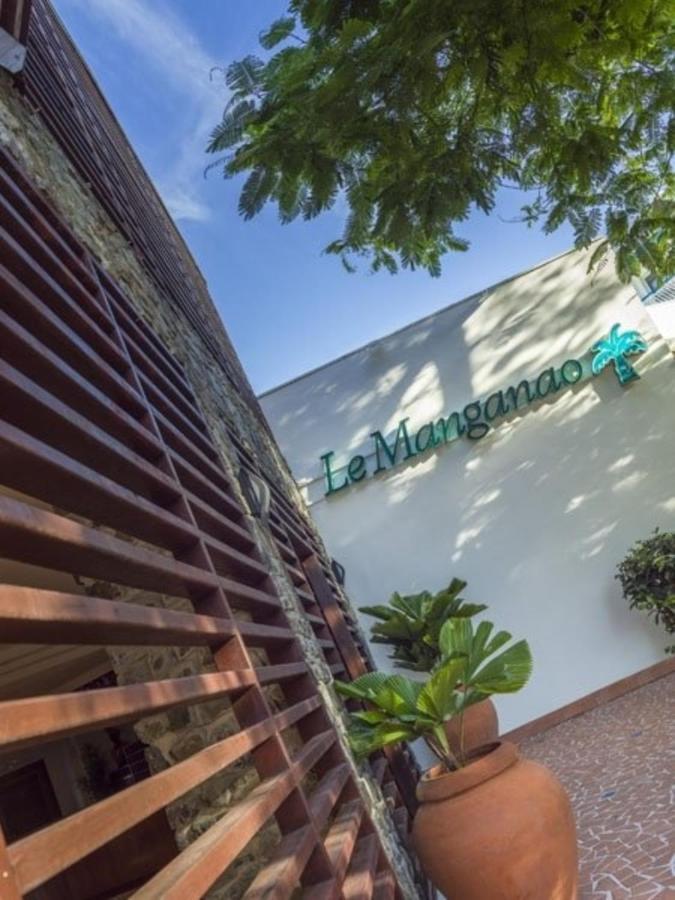 Tres Bel Appartement Avec Vue Mer, Acces Direct A La Plage Et Piscine Surveillee Saint-Francois  Exterior foto